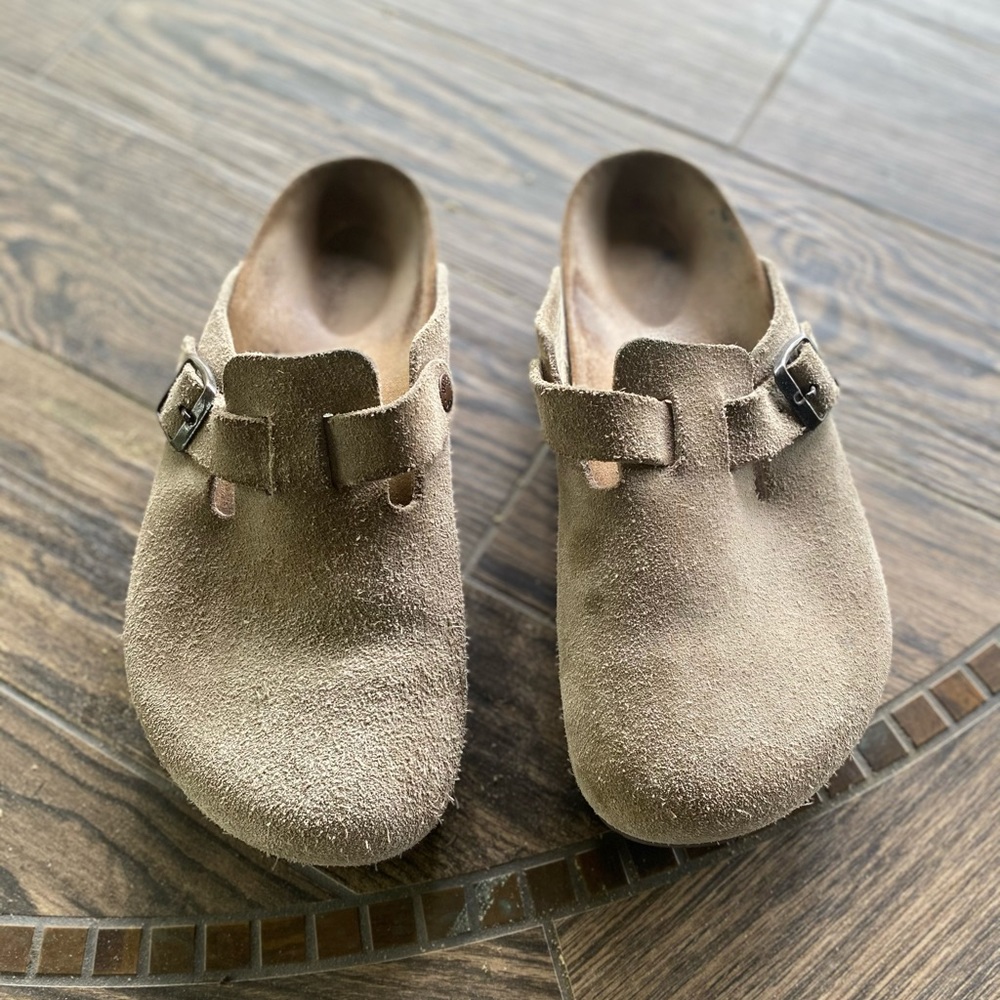 Birkenstock Boston Suede Clogs